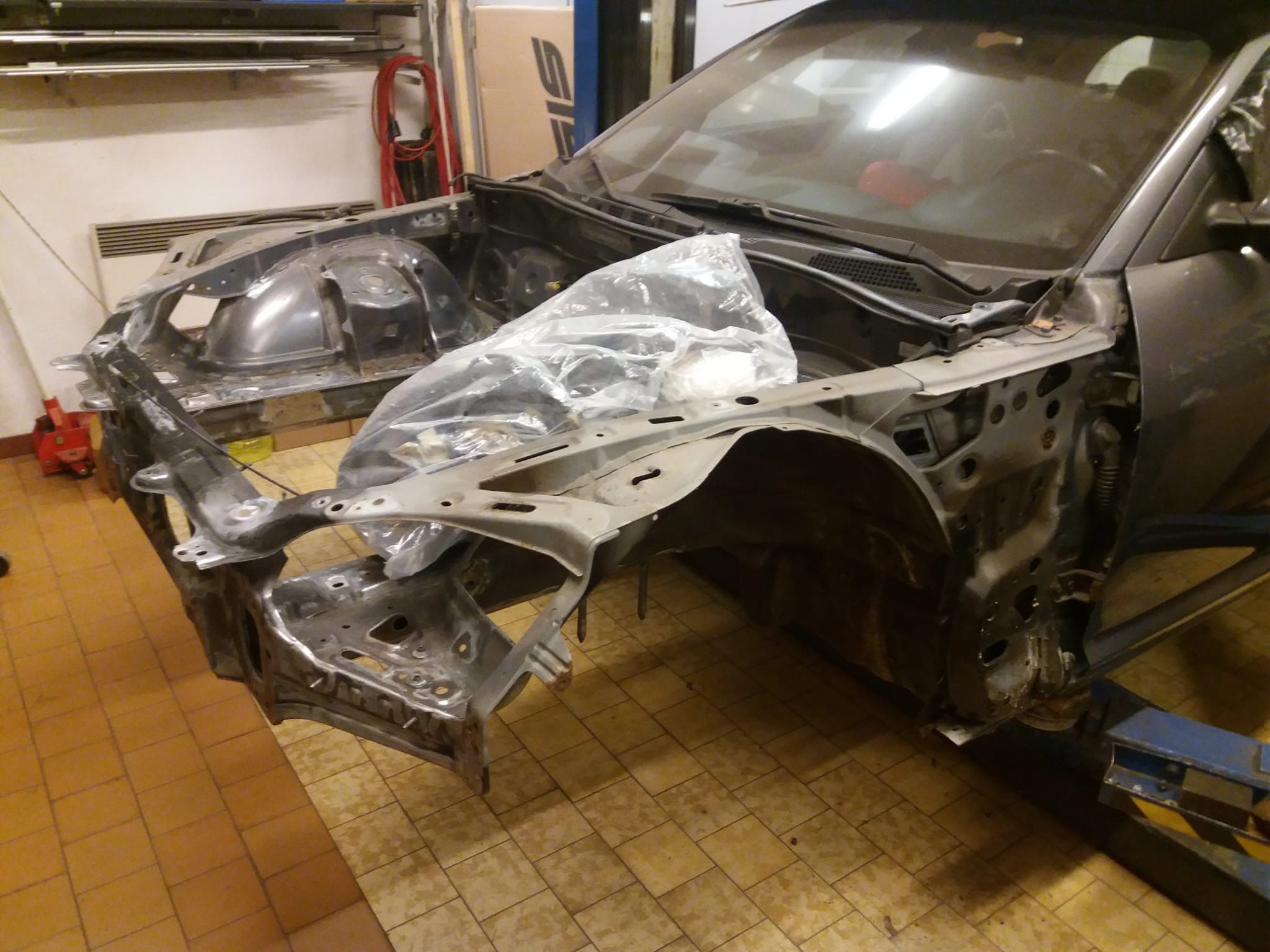Mazda RX8 renovation - Image 25