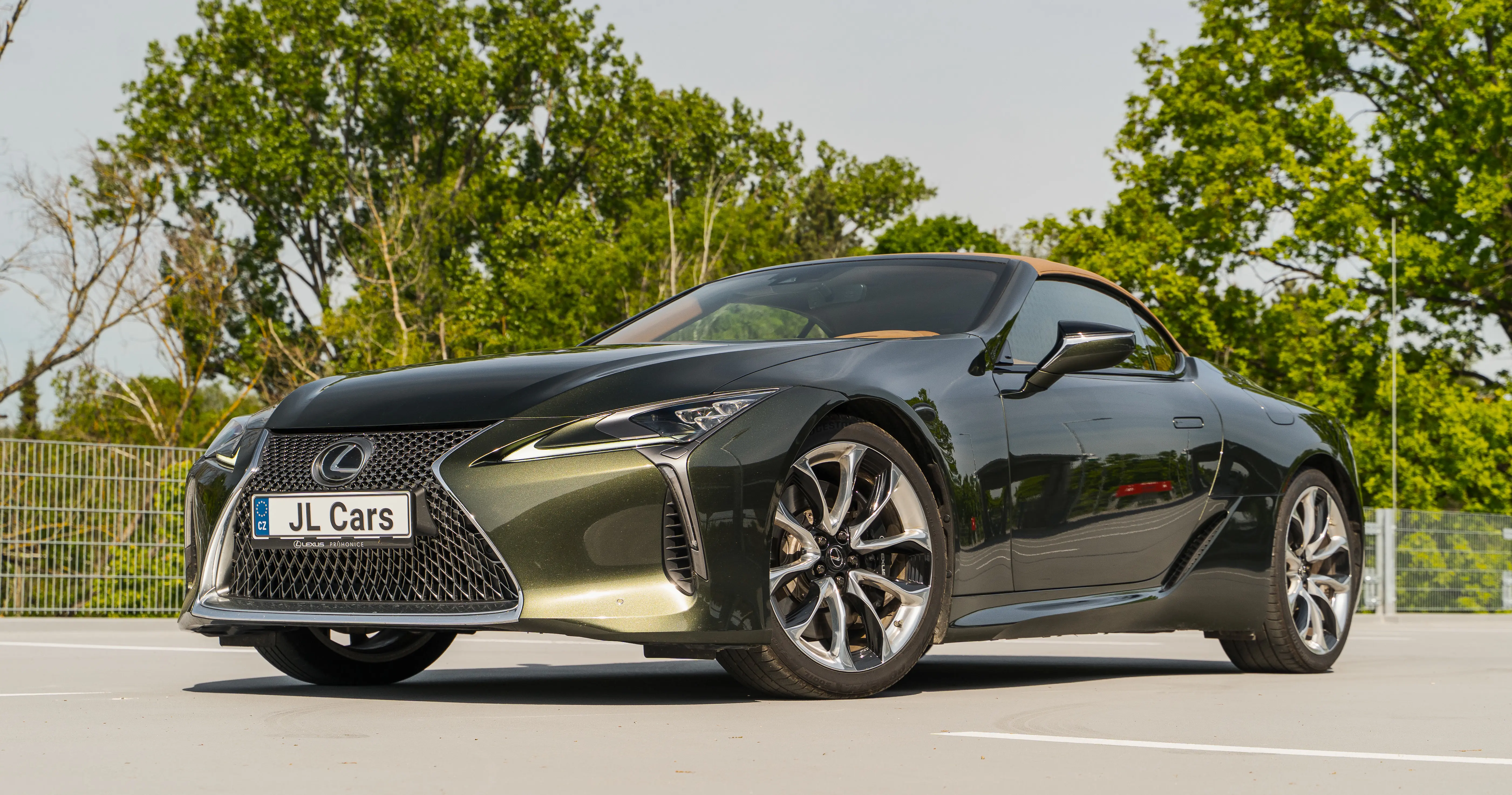 Lexus LC 500 Convertible Sport+ - Image 2