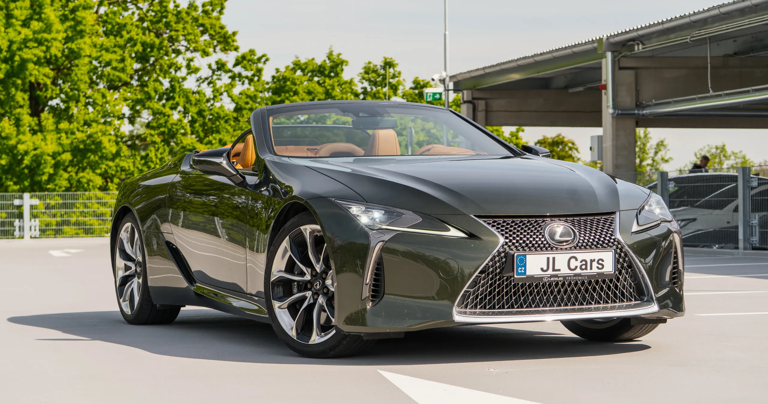 Lexus LC 500 Convertible Sport+ 2021 – fotografie 12 z 16