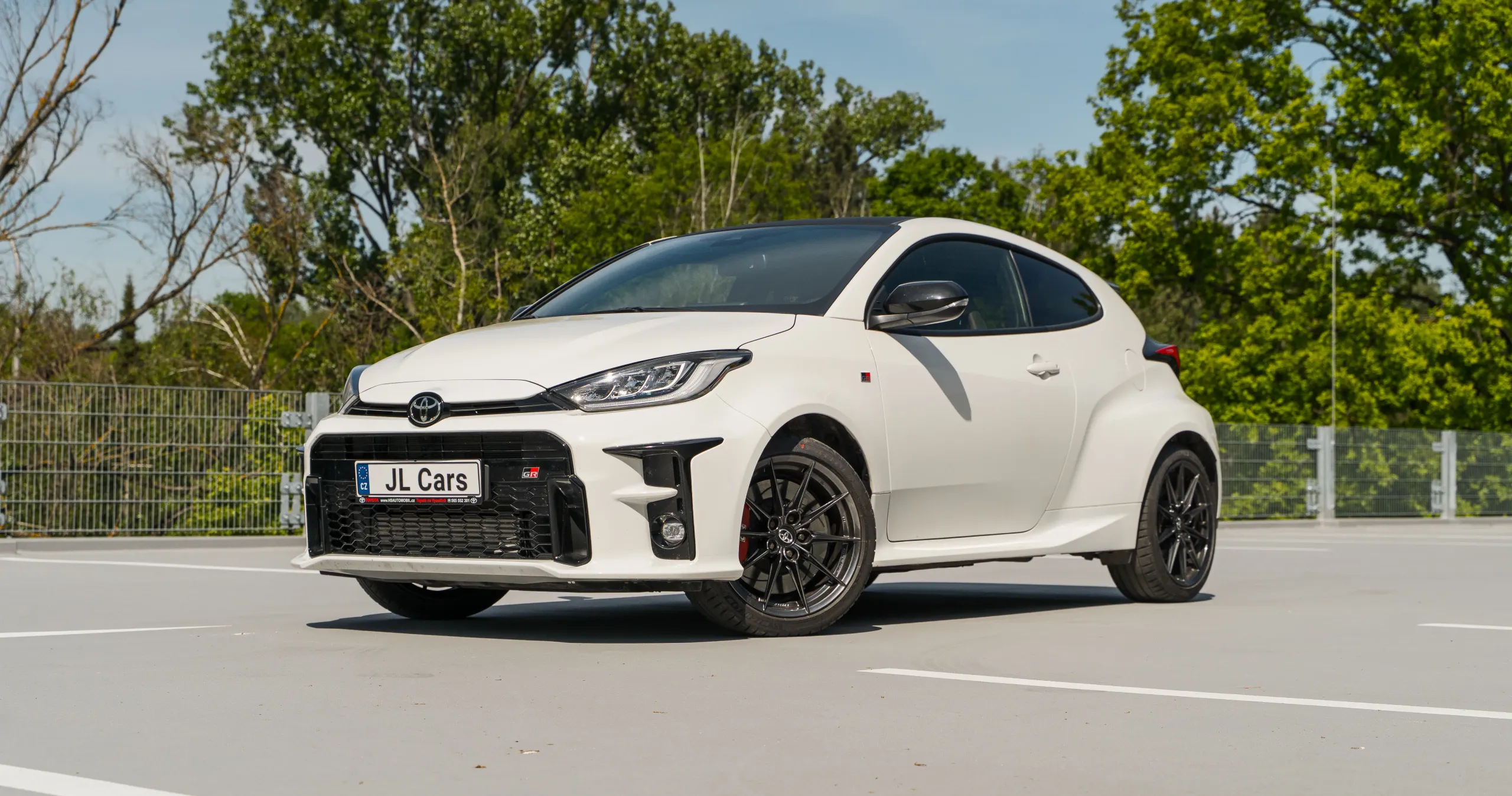Car Toyota Yaris GR-FOUR