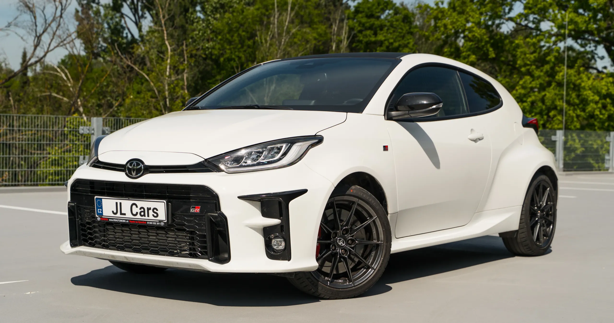 Toyota Yaris GR-FOUR 2023 – fotografie 3 z 10