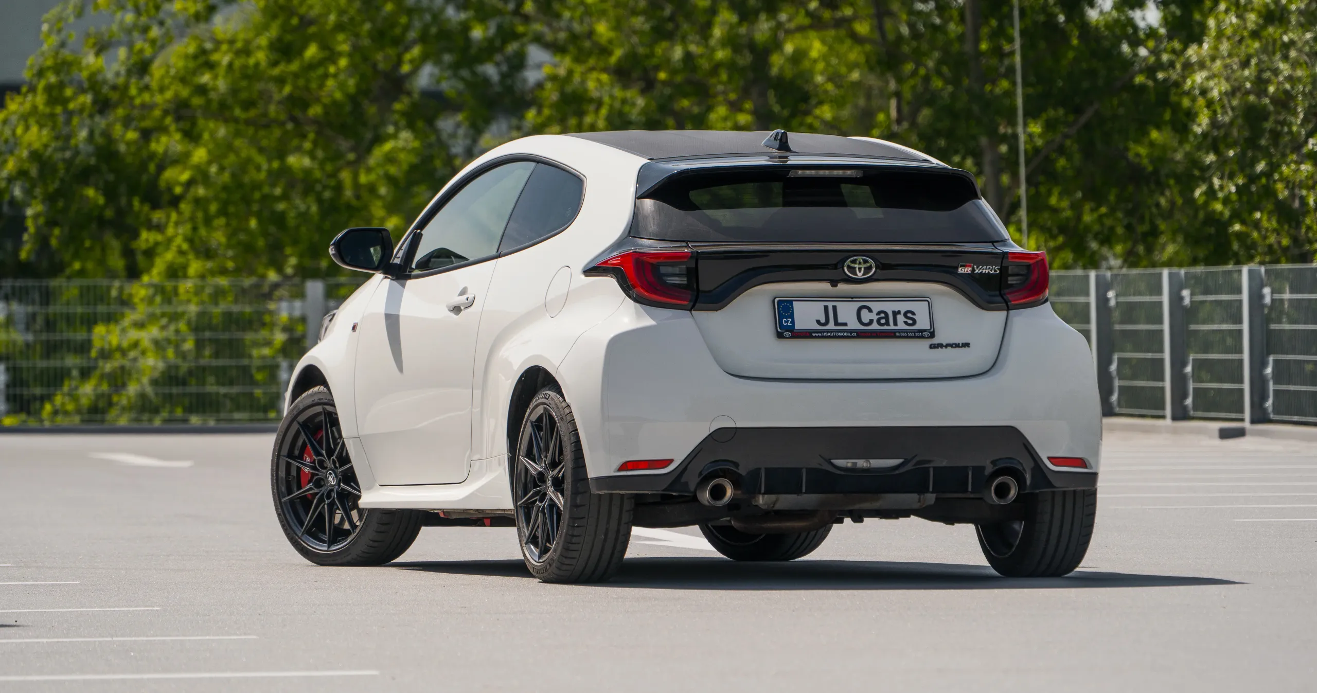 Toyota Yaris GR-FOUR 2023 – fotografie 7 z 10