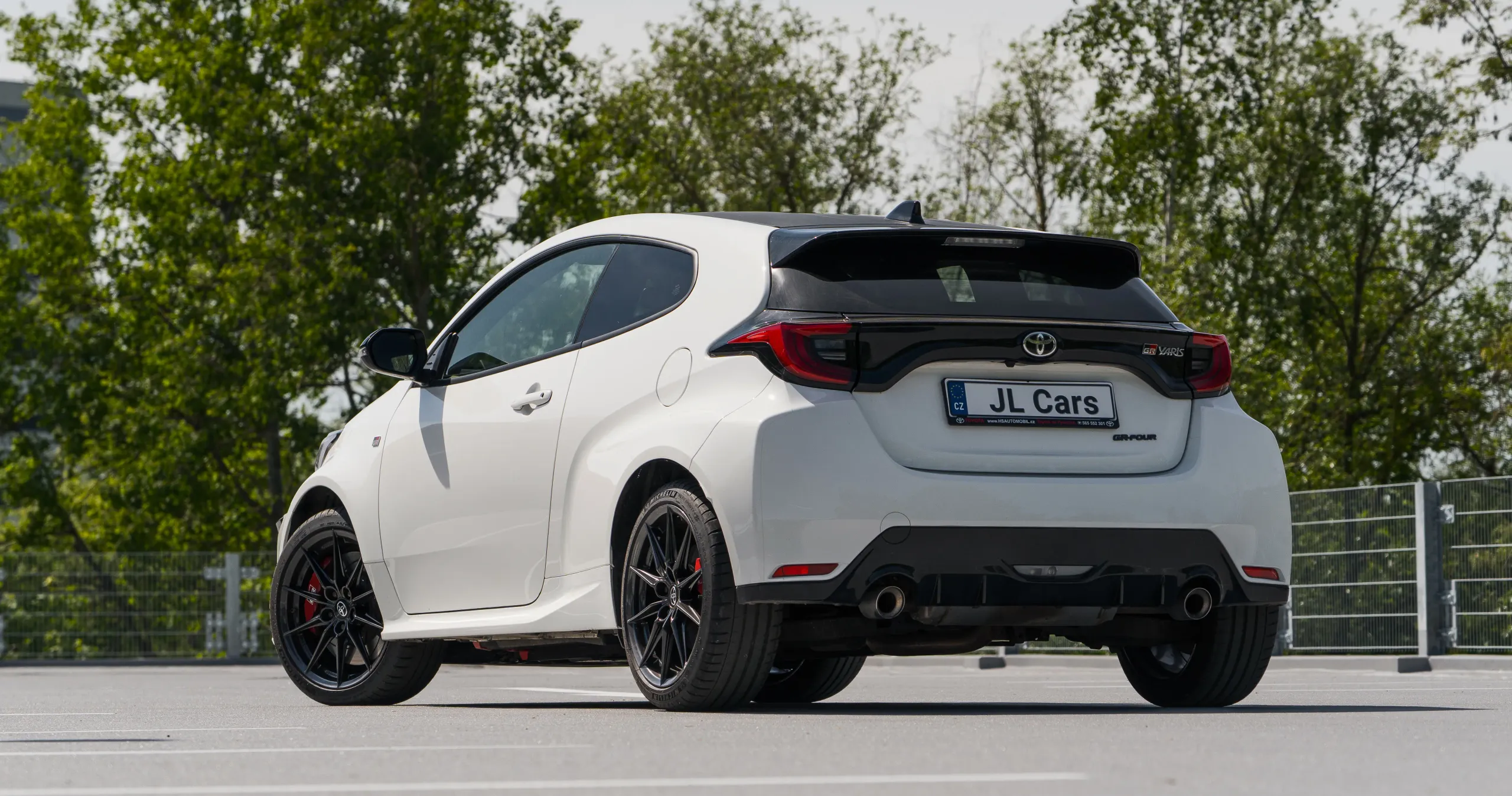 Toyota Yaris GR-FOUR 2023 – fotografie 8 z 10