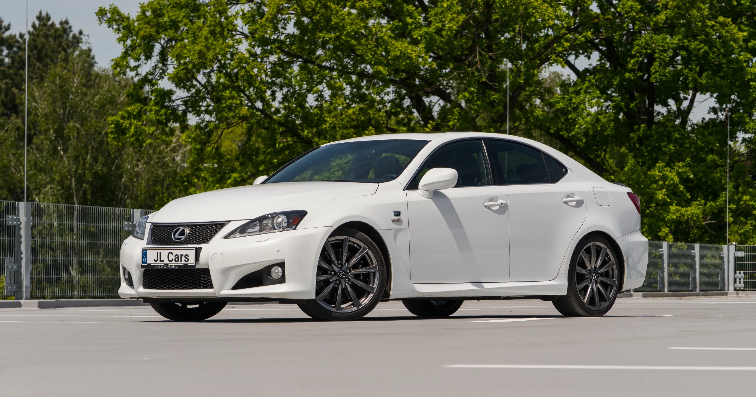 Lexus IS-F 2013 – fotografie 5 z 8