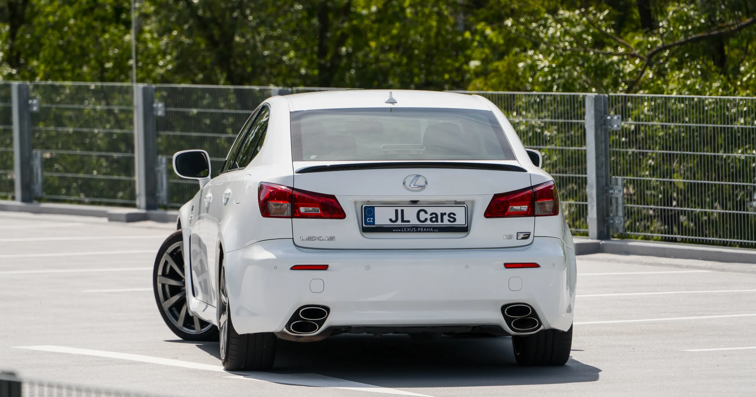 Lexus IS-F 2013 – fotografie 6 z 8