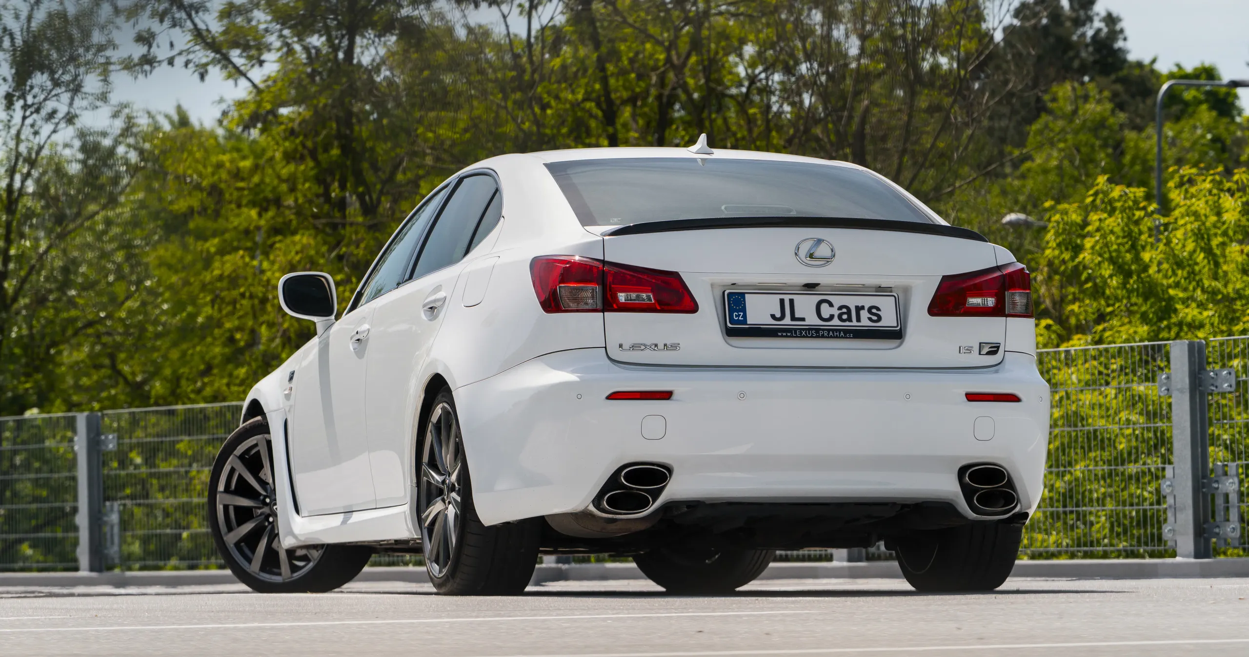 Lexus IS-F 2013 – fotografie 7 z 8