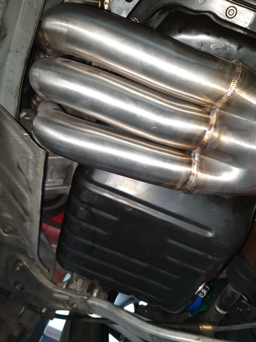 Honda NSX renovation - Image 23